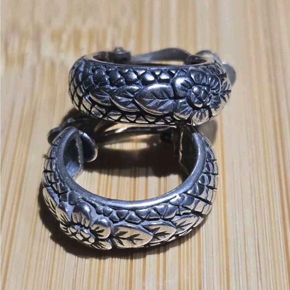 Stephen Dweck Silver Floral Hoop Earrings